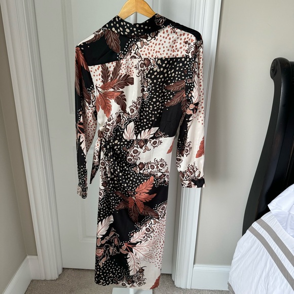 Dress Forum Wrap Dress - Picture 7 of 7